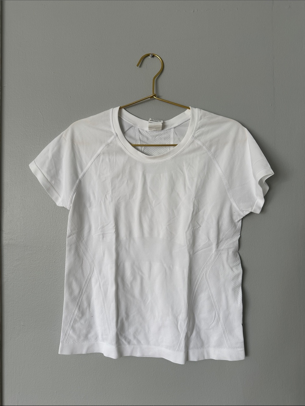 Athleta Top SIZE M